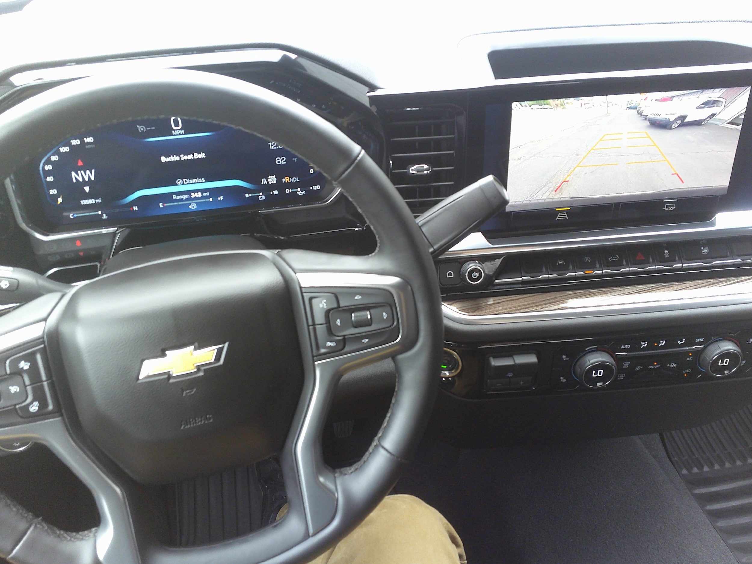Used 2026 Chevrolet Silverado 1500 LT AWD/4WD image 28