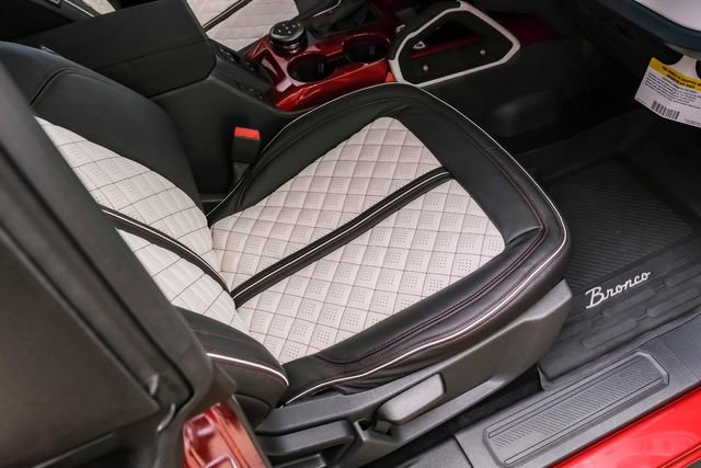 Used 2025 Ford Bronco Heritage Edition image 69
