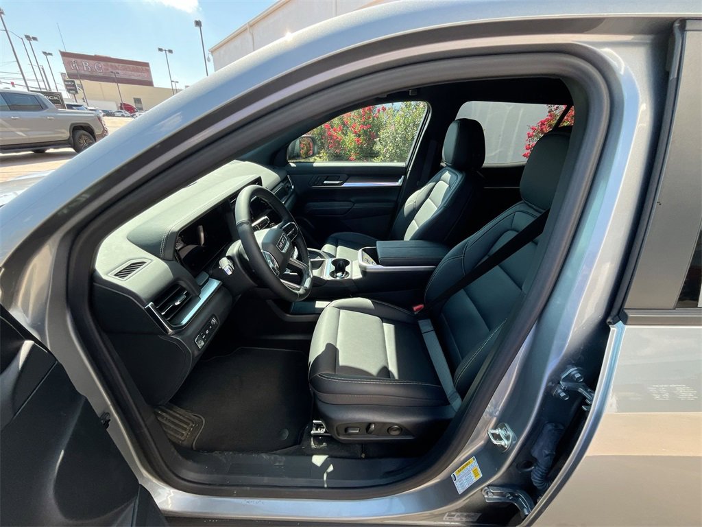 New 2026 GMC Terrain Elevation w/ Elevation Premium Package image 11