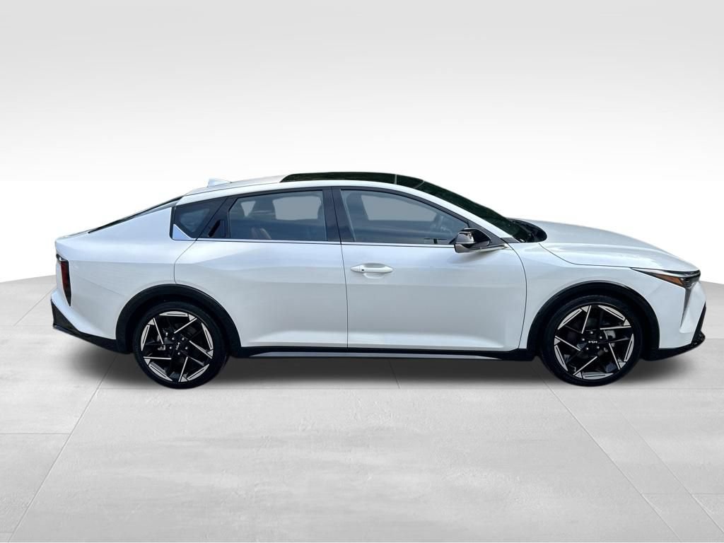 Used 2025 Kia K4 GT-Line w/ GT-Line Premium Package FWD image 7