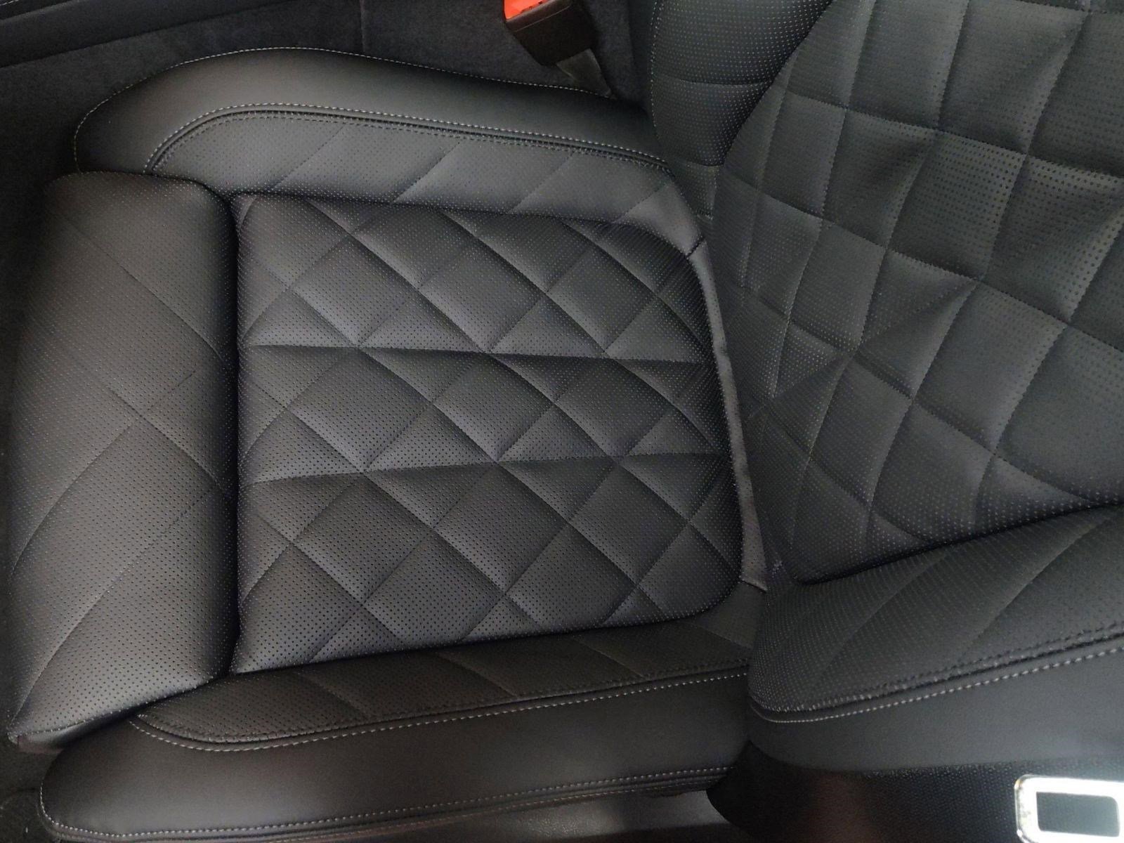 New 2026 BMW X5 xDrive50e image 18