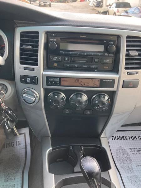 Used 2003 Toyota 4Runner SR5 AWD/4WD image 15