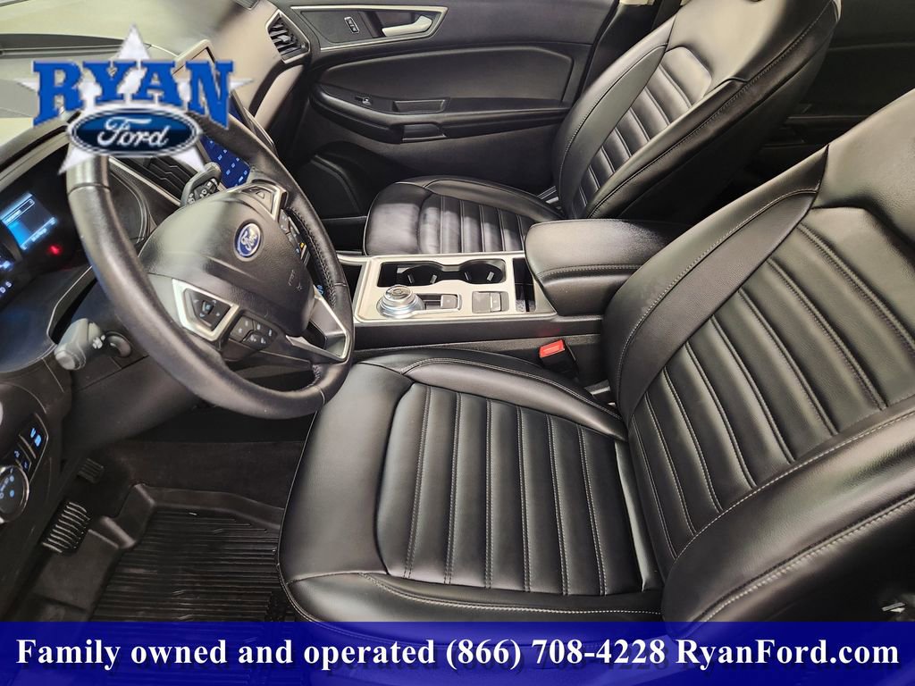 Certified 2024 Ford Edge SEL w/ Convenience Package image 9