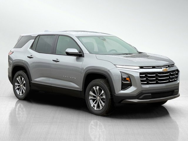 New 2026 Chevrolet Equinox LT image 3