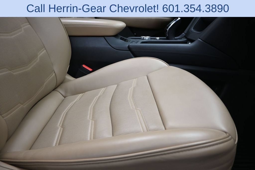 Used 2020 Cadillac XT6 Premium Luxury w/ Platinum Package FWD image 25