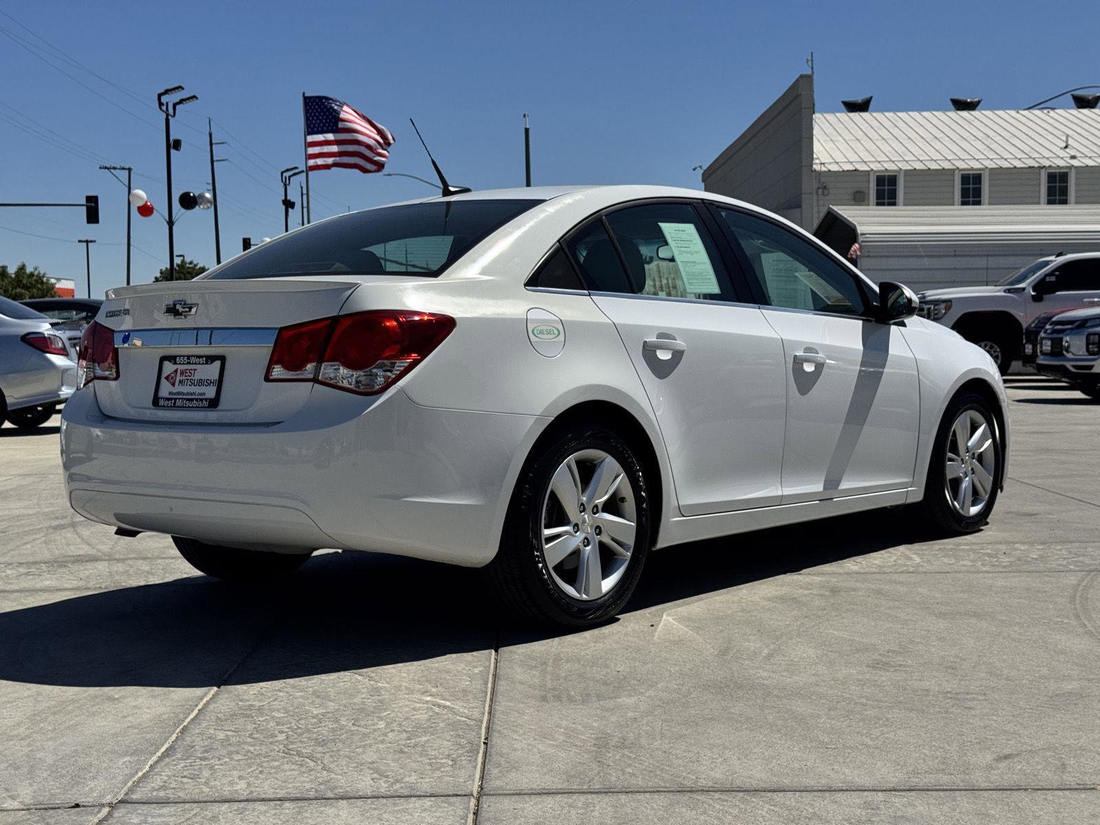 Used 2014 Chevrolet Cruze Diesel image 6