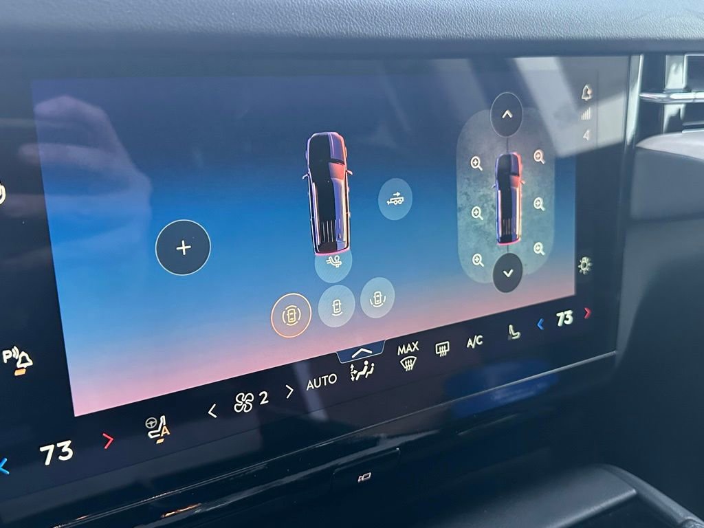 New 2025 Lincoln Navigator Reserve image 39