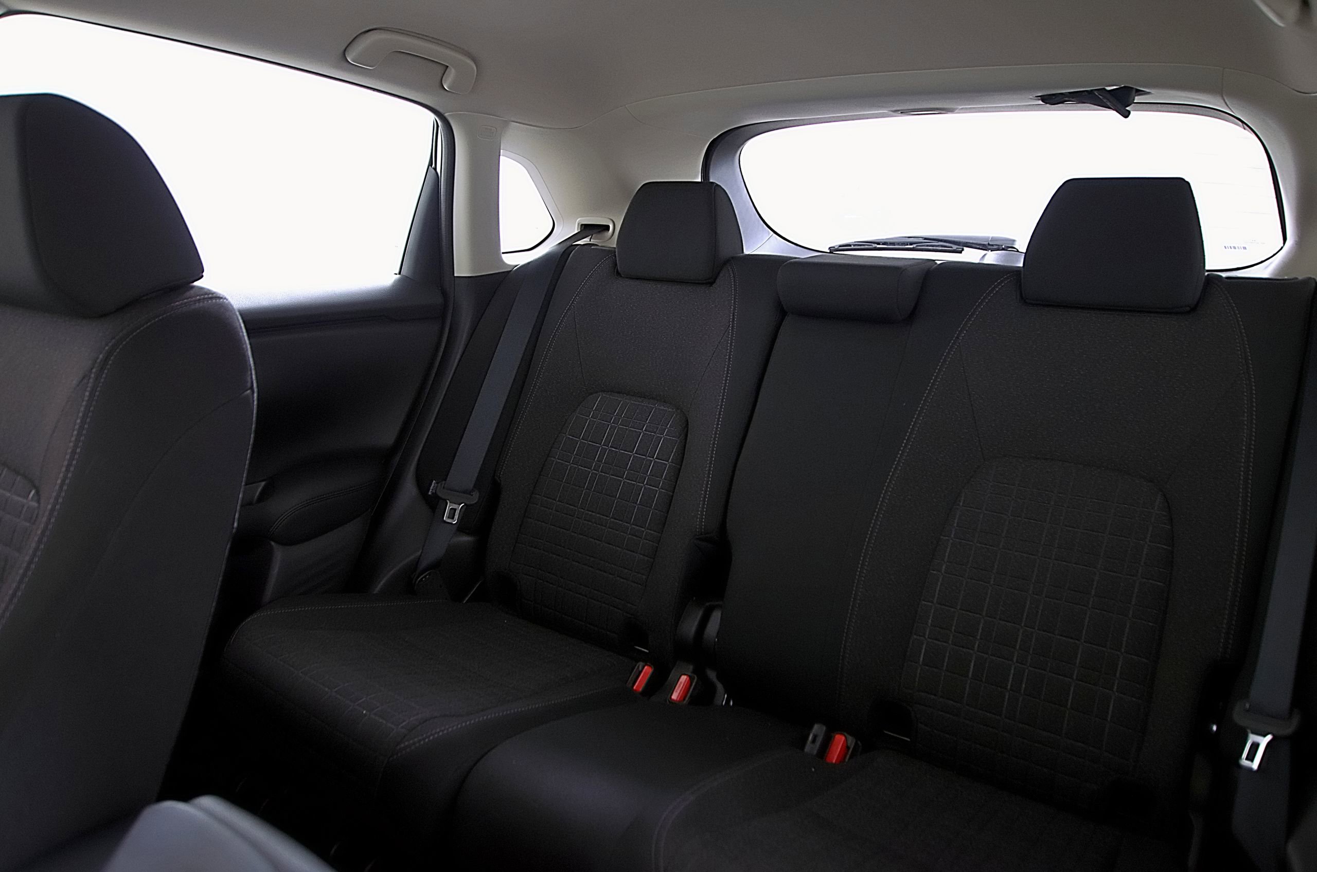 Used 2024 Honda HR-V LX image 16