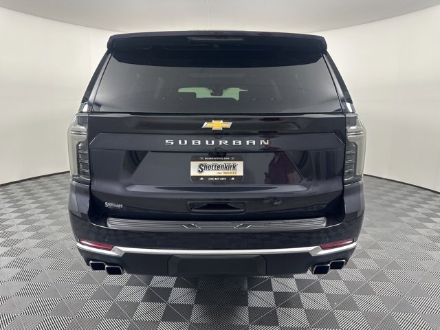 New 2026 Chevrolet Suburban High Country image 3
