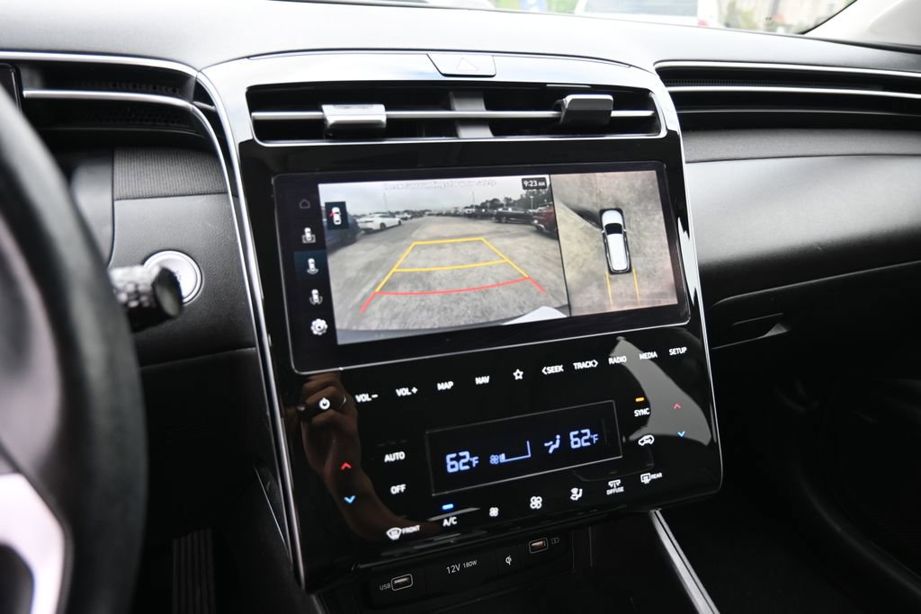 Used 2022 Hyundai Tucson Limited w/ Cargo Package image 11