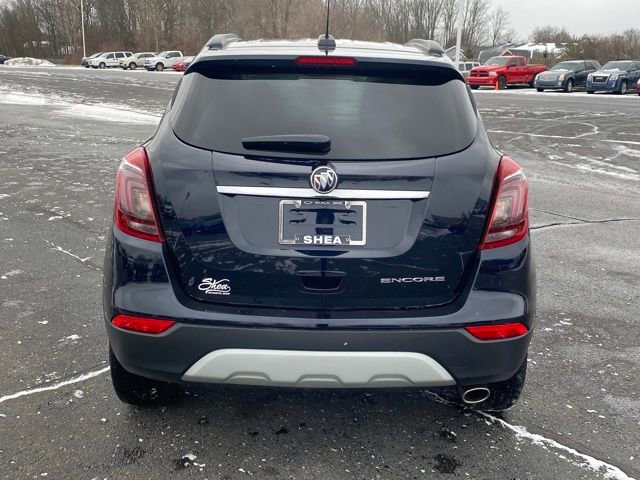 Certified 2022 Buick Encore Preferred image 4