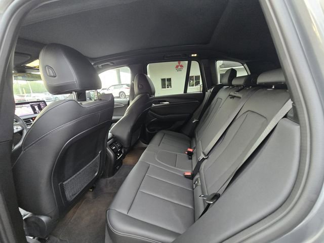 Used 2024 BMW X3 xDrive30i w/ Premium Package w/ZPA AWD/4WD image 9