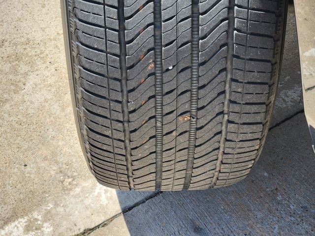 Used 2021 GMC Yukon Denali w/ Denali Premium Package image 11