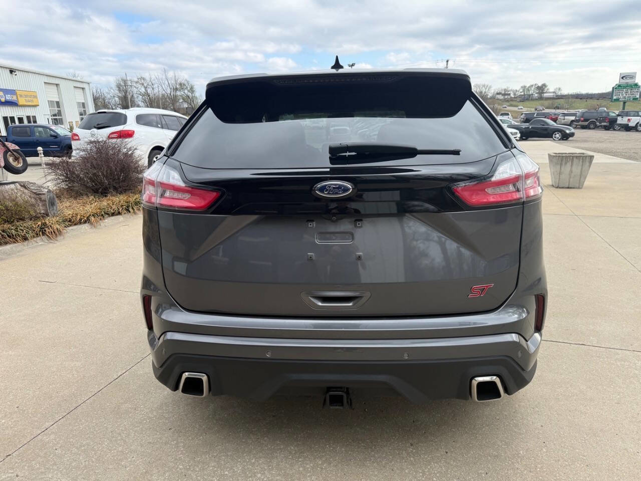 Used 2021 Ford Edge ST image 8