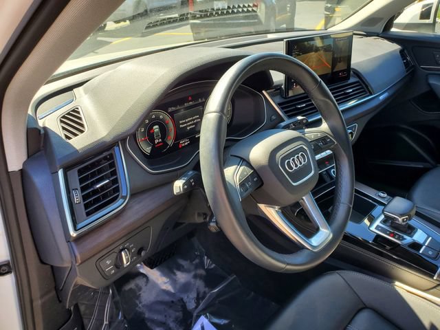 Used 2023 Audi Q5 2.0T Premium Plus w/ Premium Plus Package AWD/4WD image 25
