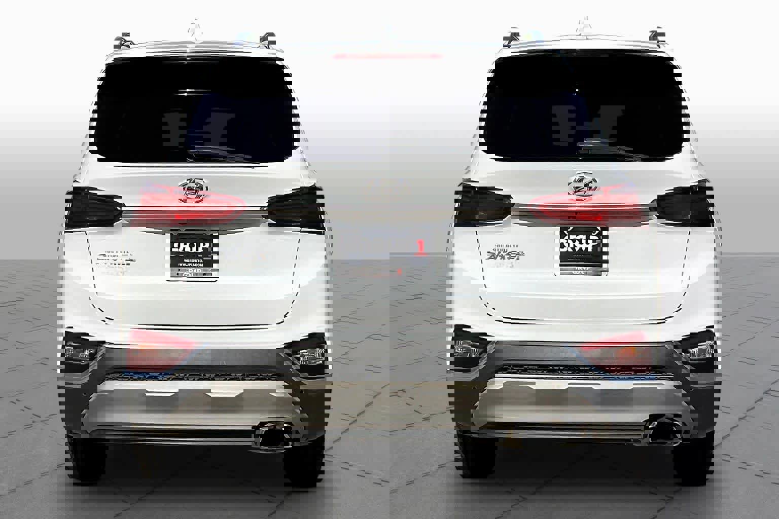 Used 2020 Hyundai Santa Fe SEL w/ Convenience Package image 5