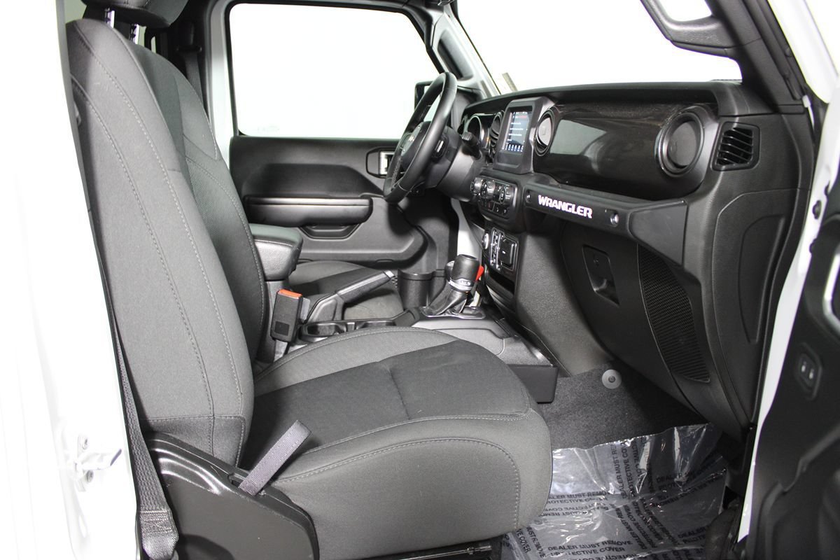 Used 2020 Jeep Wrangler Unlimited Sport AWD/4WD image 27
