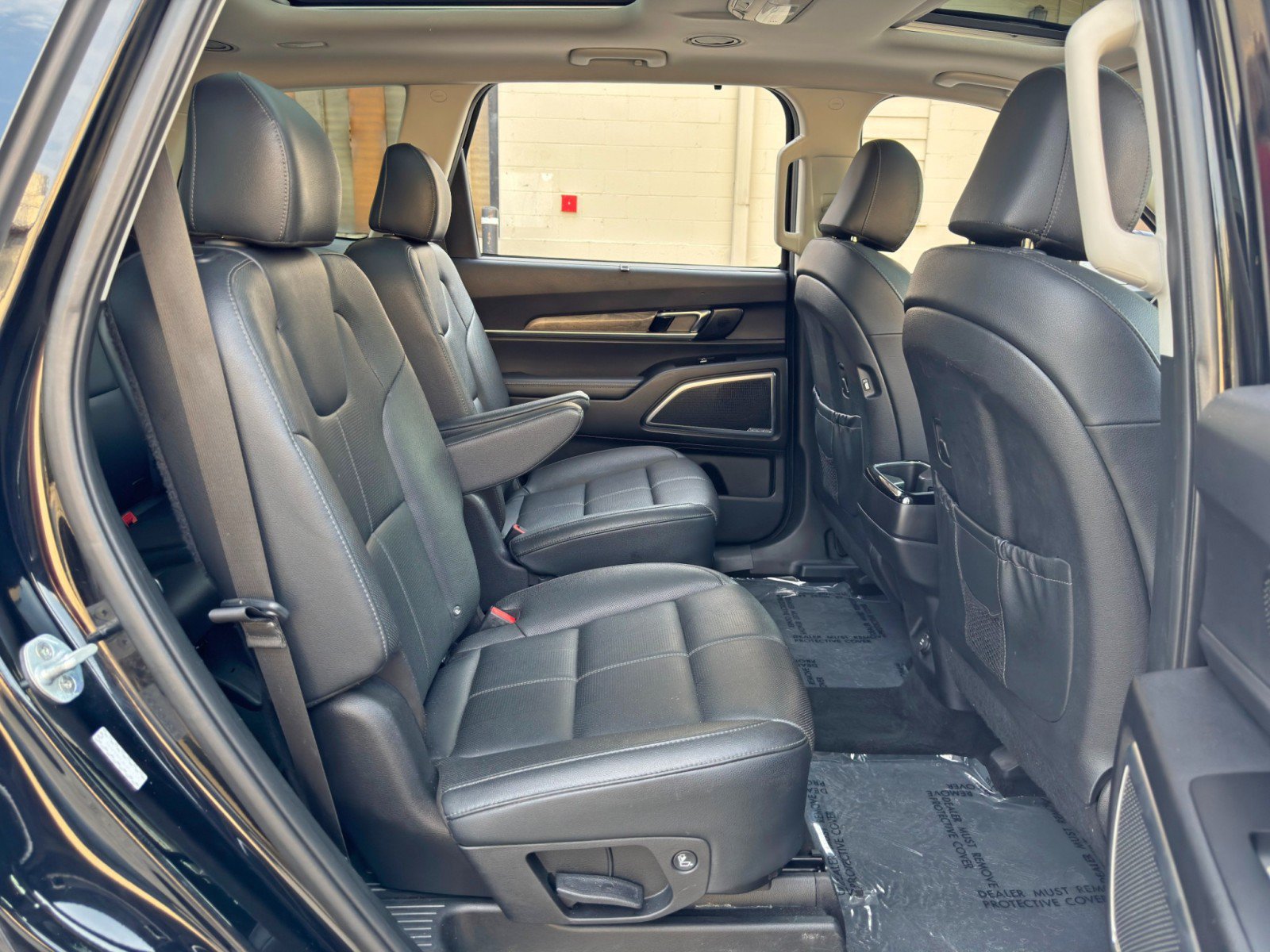 Used 2020 Kia Telluride SX w/ Towing Package FWD image 42
