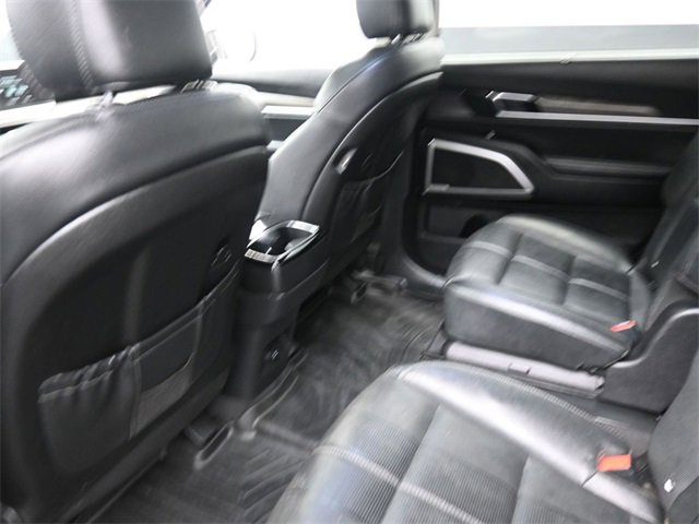 Used 2021 Kia Telluride EX w/ EX Premium Package image 24