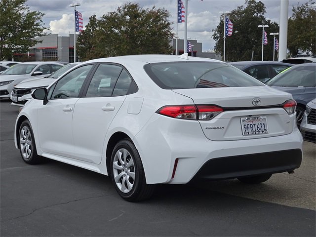 Used 2023 Toyota Corolla LE image 6