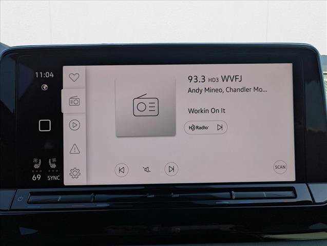 New 2026 Volkswagen Atlas Cross Sport SEL Premium R-Line AWD/4WD image 19