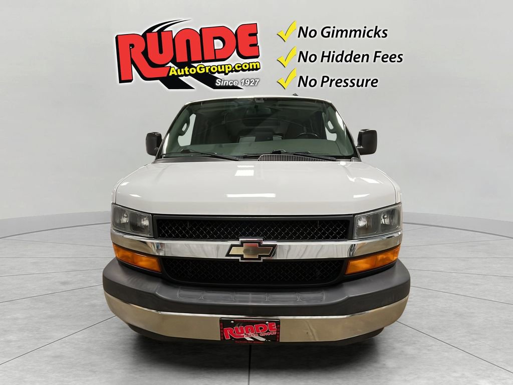 Used 2018 Chevrolet Express 3500 LT w/ LT Preferred Equipment Group RWD image 9