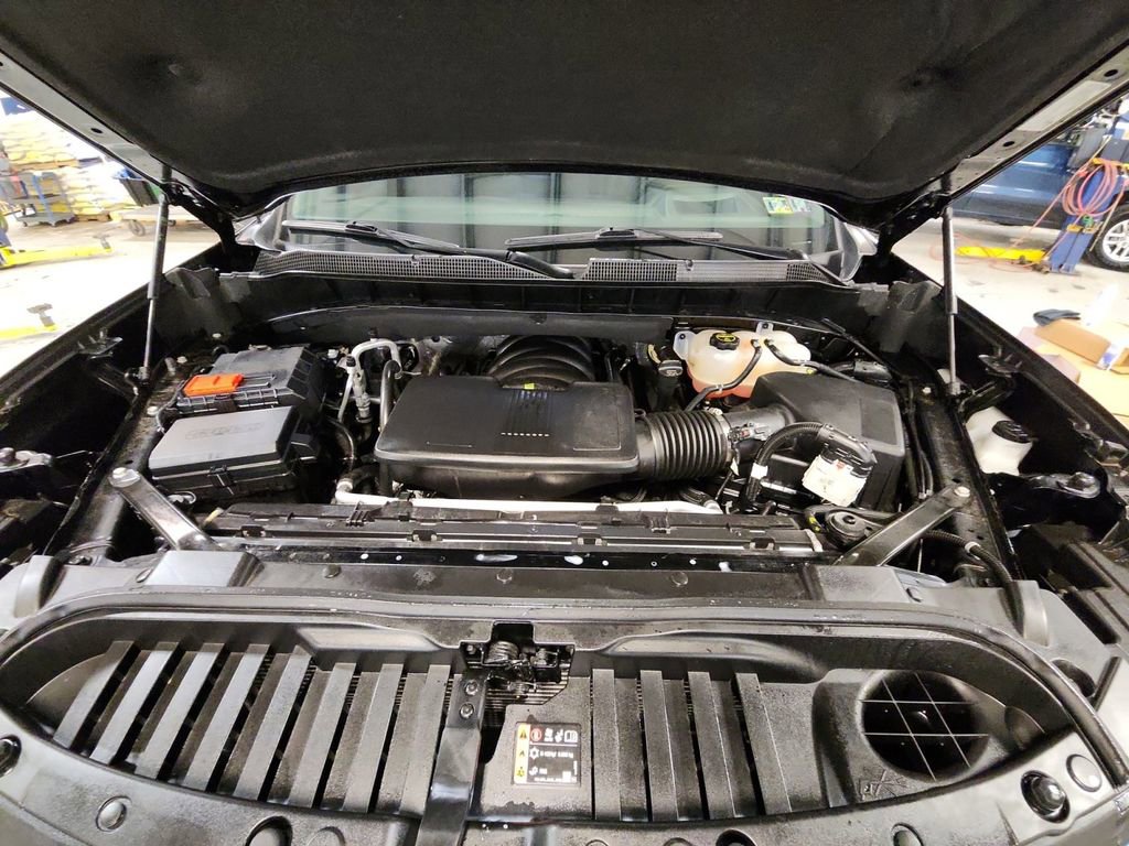 Certified 2025 Chevrolet Silverado 1500 LTZ w/ LTZ Premium Package image 27