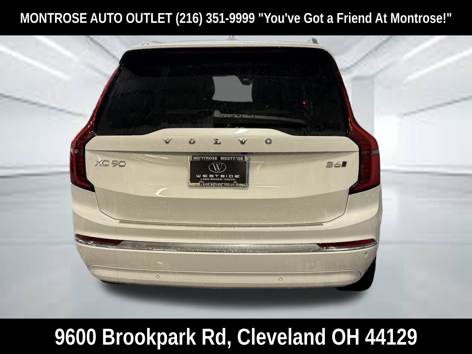 New 2026 Volvo XC90 B6 Plus w/ Protection Package Premier AWD/4WD image 4