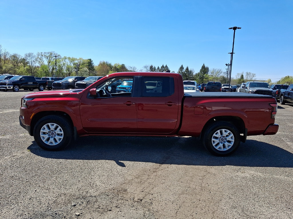 Used 2023 Nissan Frontier SV w/ Technology Package AWD/4WD image 7
