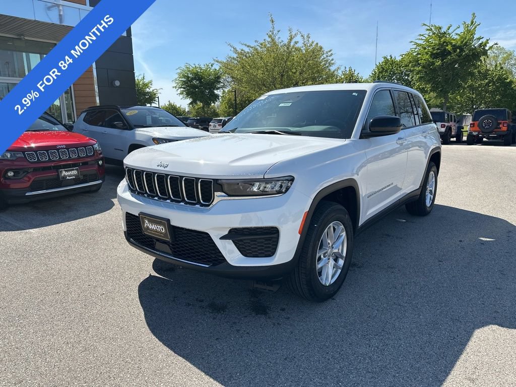 New 2026 Jeep Grand Cherokee Laredo X AWD/4WD image 1