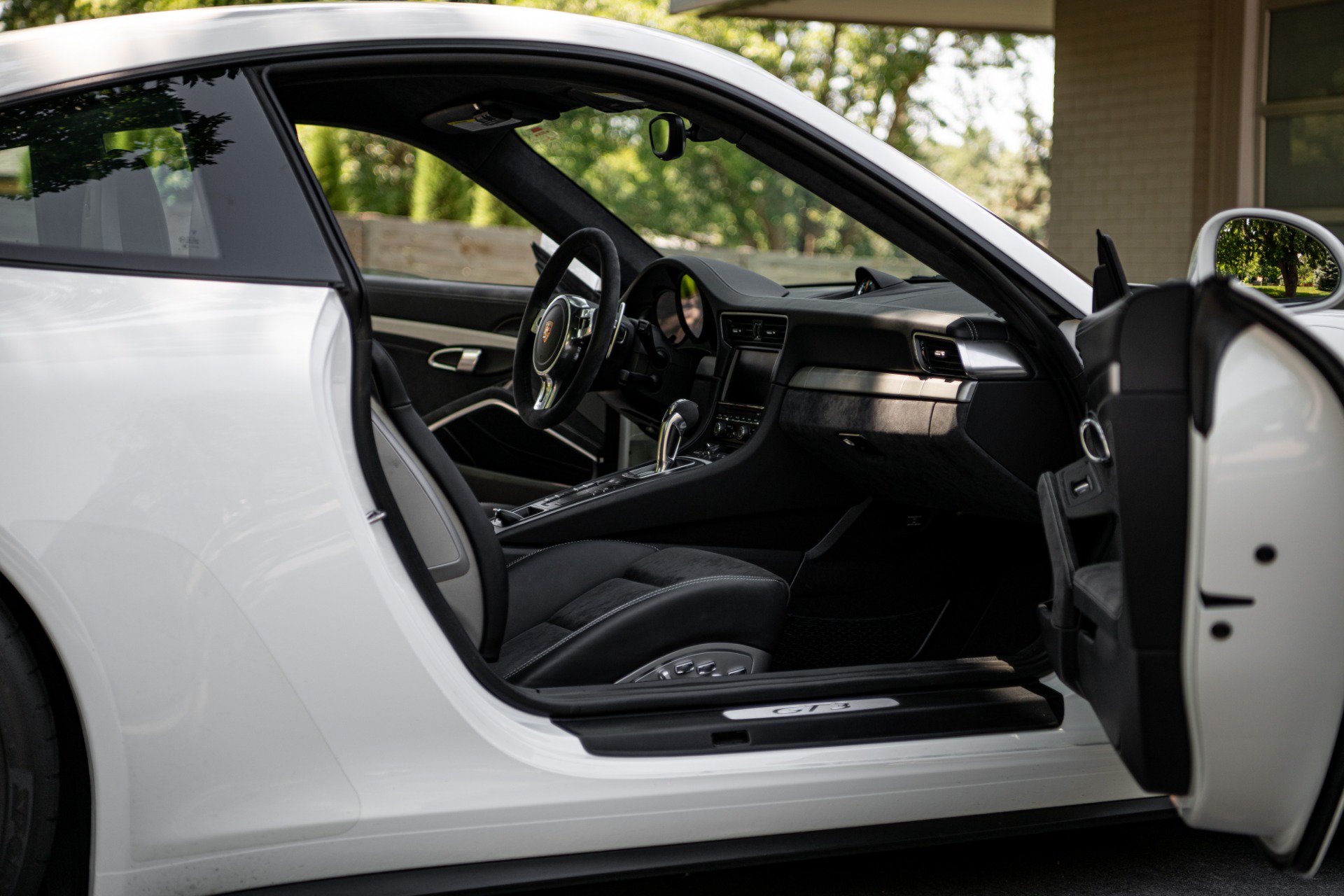 Used 2015 Porsche 911 GT3 RWD image 57