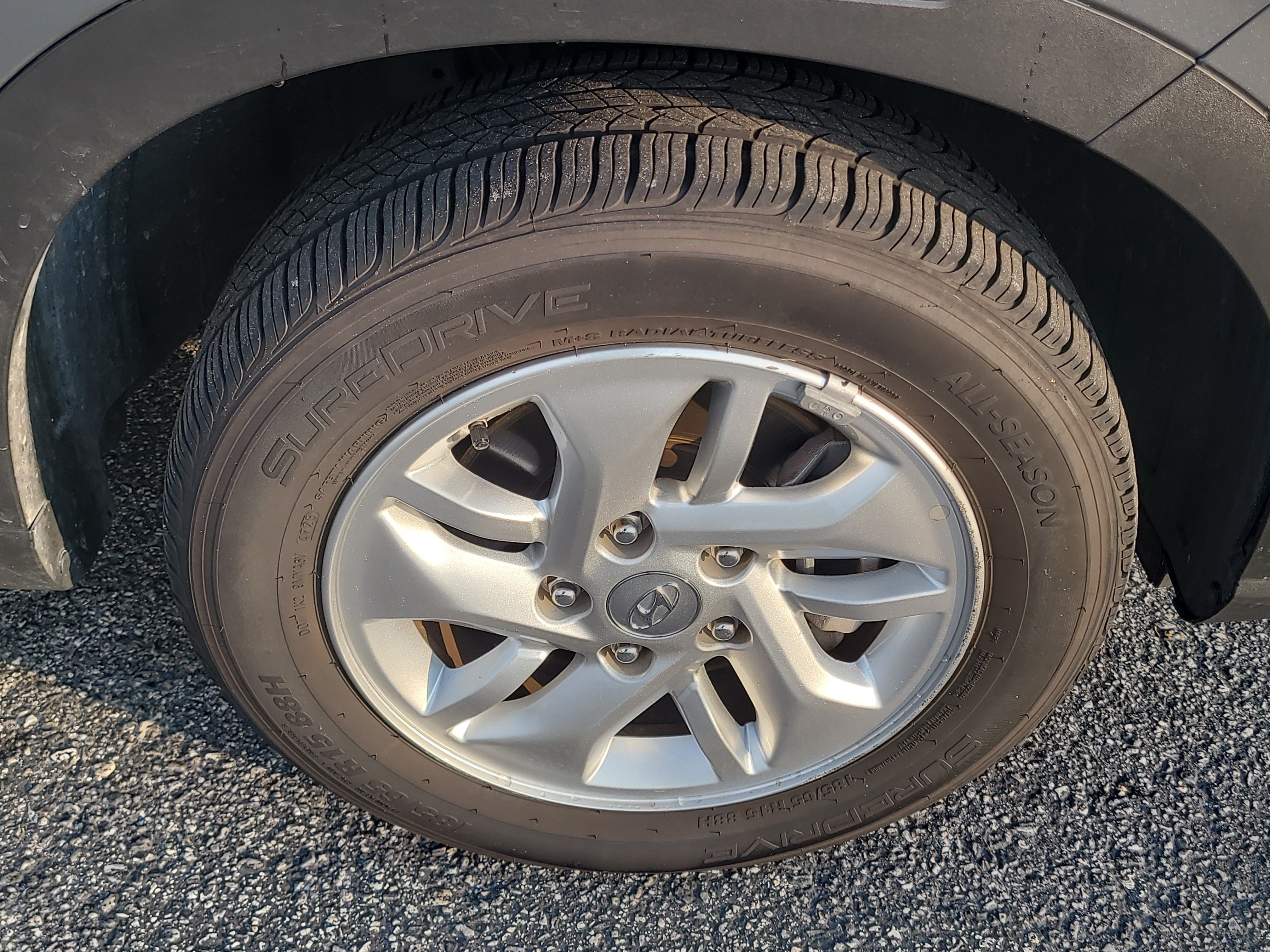 Used 2025 Hyundai Venue SE FWD image 10
