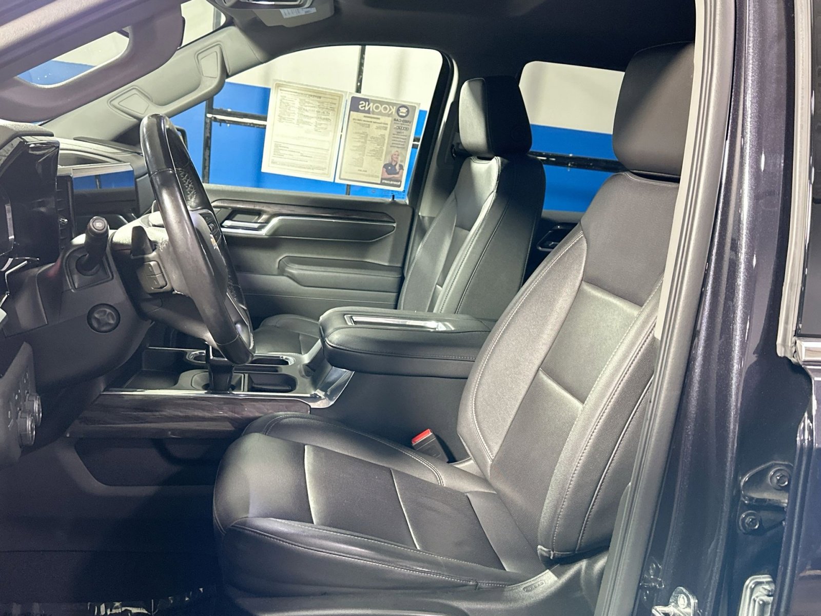 Used 2022 Chevrolet Silverado 1500 LTZ image 13