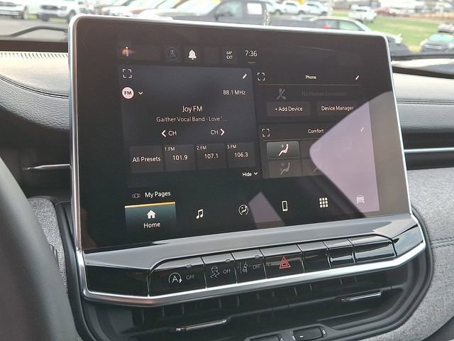 Used 2024 Jeep Compass Latitude image 18