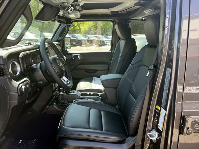 New 2026 Jeep Wrangler Unlimited Sahara AWD/4WD image 5