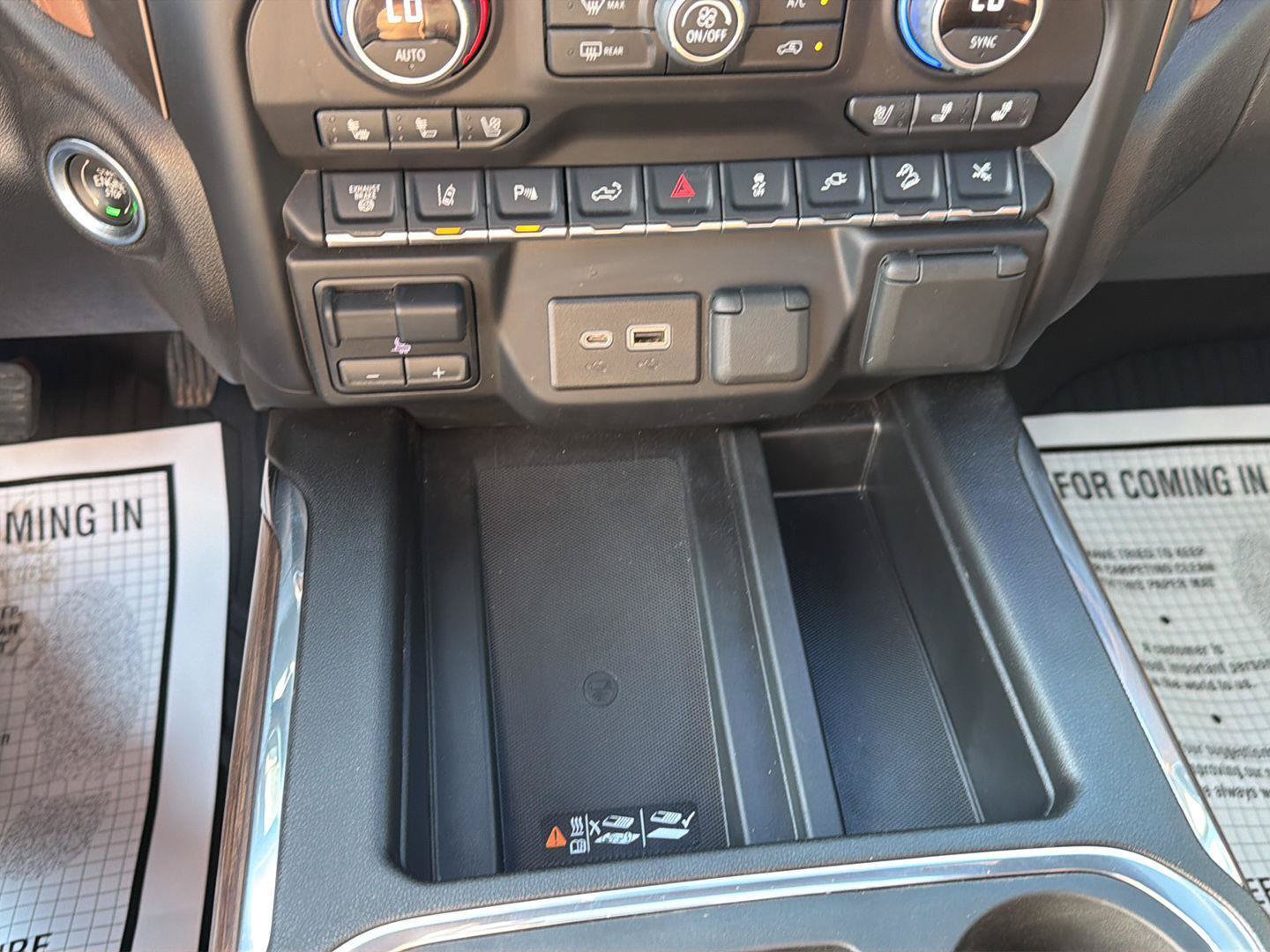 Certified 2022 Chevrolet Silverado 2500 High Country w/ LPO, Hitch Package AWD/4WD image 32