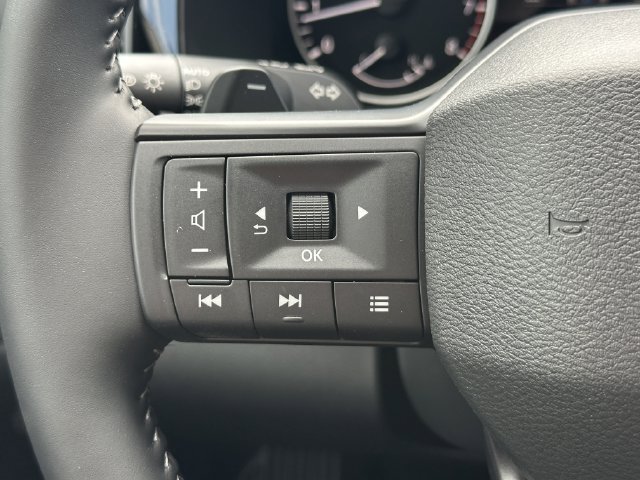 New 2026 Nissan Pathfinder SV w/ SV Premium Package AWD/4WD image 21