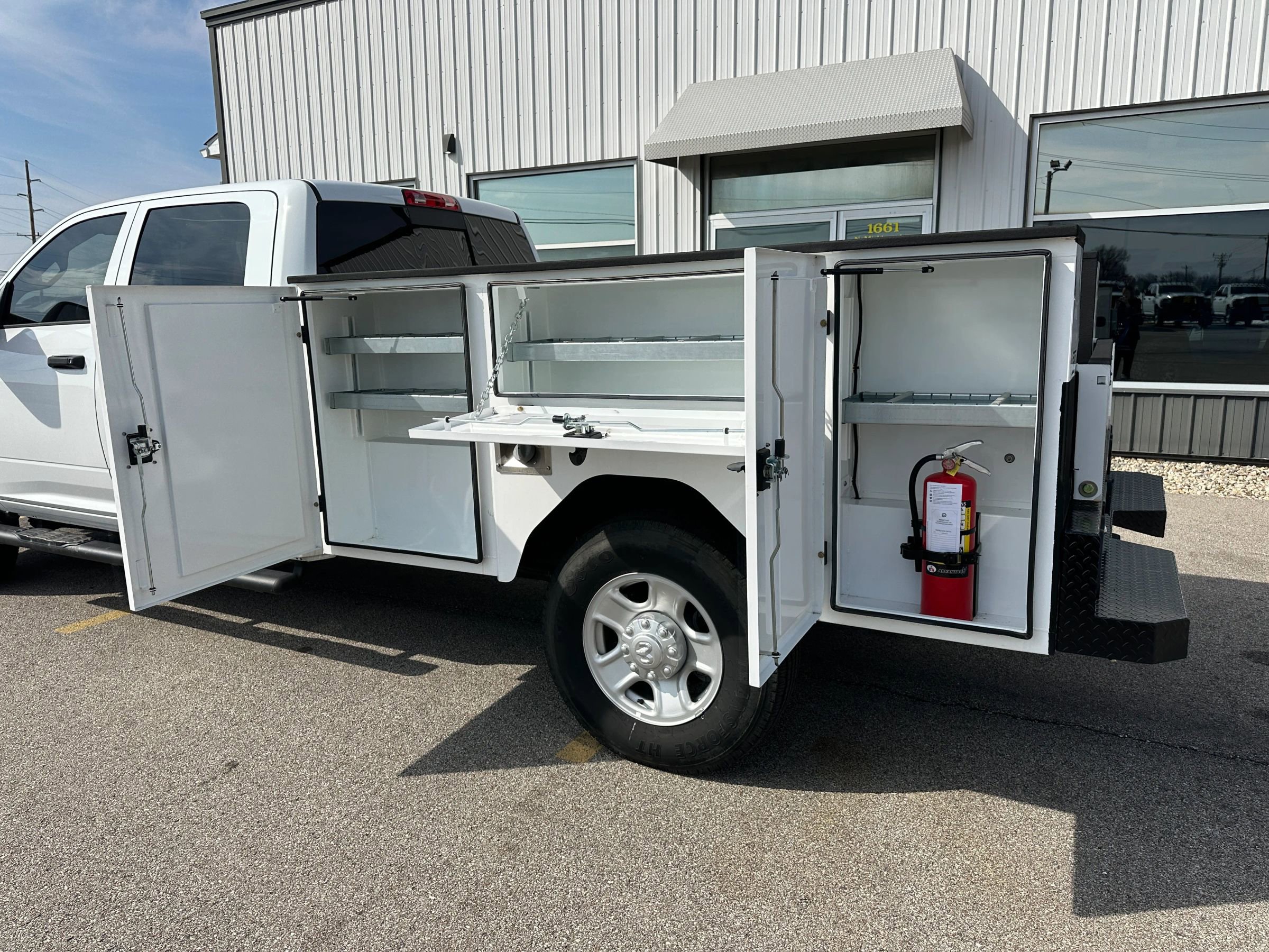 Used 2023 RAM 3500 Tradesman image 2