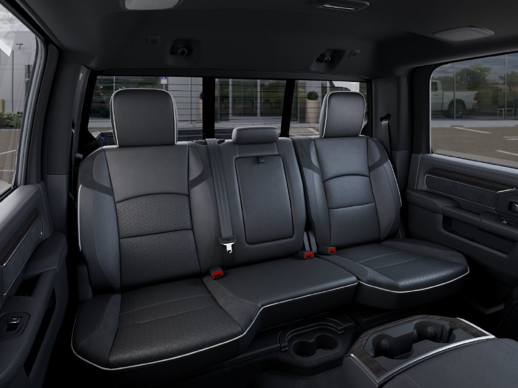 New 2026 RAM 2500 Laramie AWD/4WD image 16