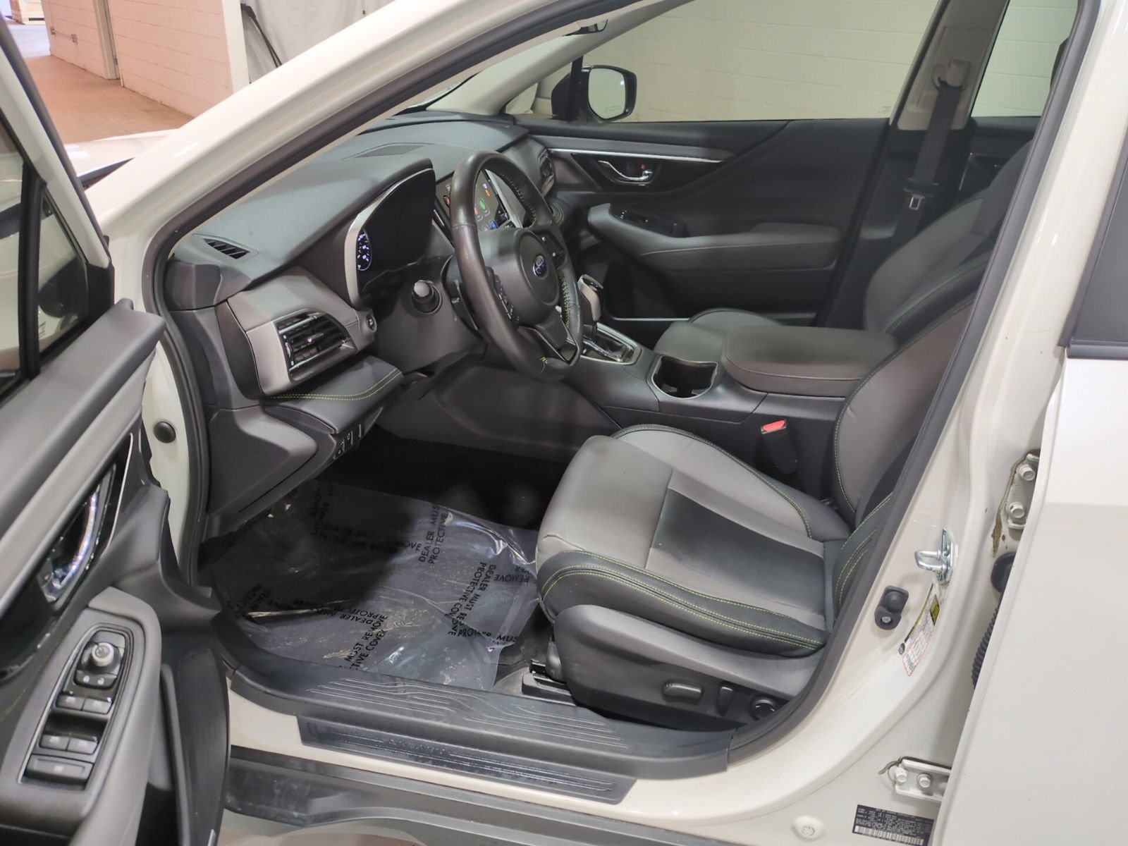 Certified 2024 Subaru Outback Onyx Edition AWD/4WD image 17