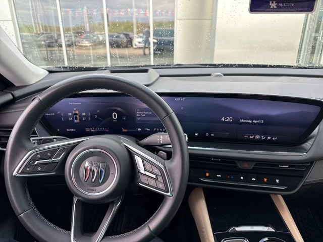 Used 2024 Buick Envision Preferred image 14