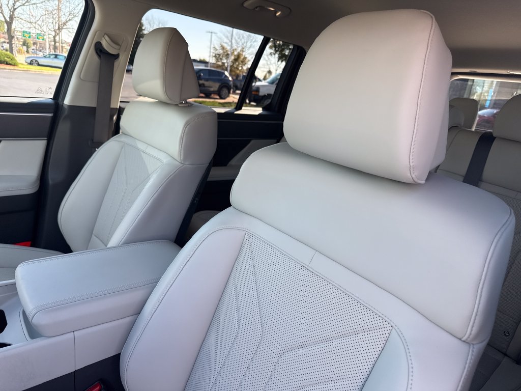 Certified 2026 Hyundai Santa Fe SEL AWD/4WD image 12