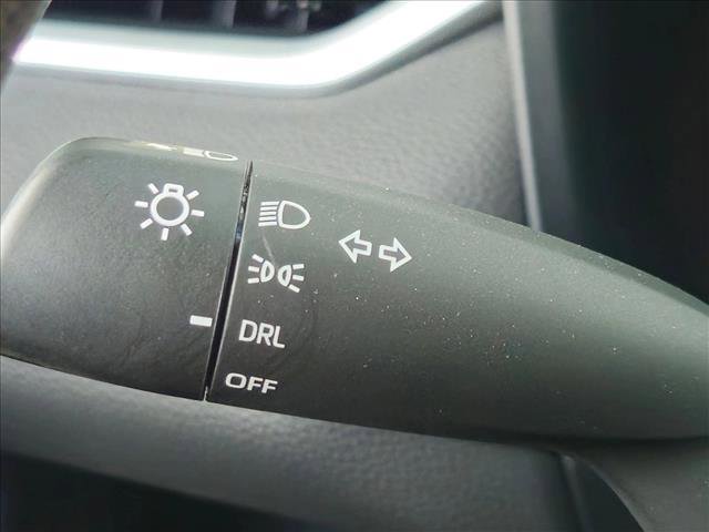Used 2023 Toyota RAV4 LE FWD image 8
