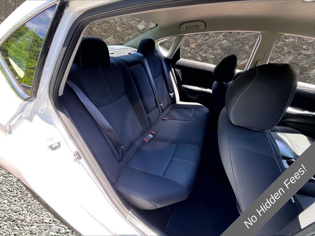 Used 2017 Nissan Sentra SR w/ SR Midnight Edition FWD image 18