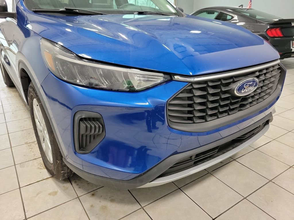Used 2023 Ford Escape Active image 23