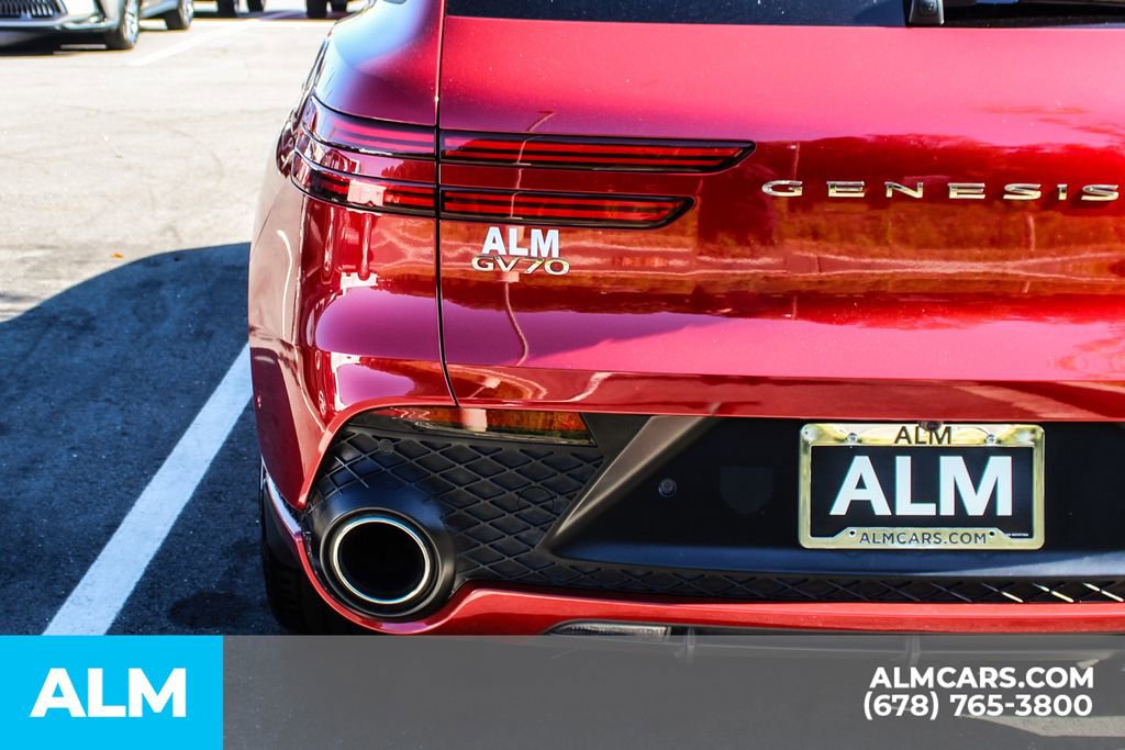 Used 2025 Genesis GV70 3.5T Sport w/ Sport Advanced Package image 10