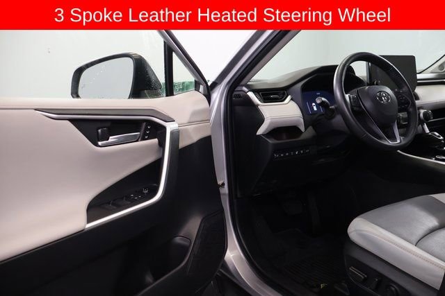 Used 2023 Toyota RAV4 Limited image 10