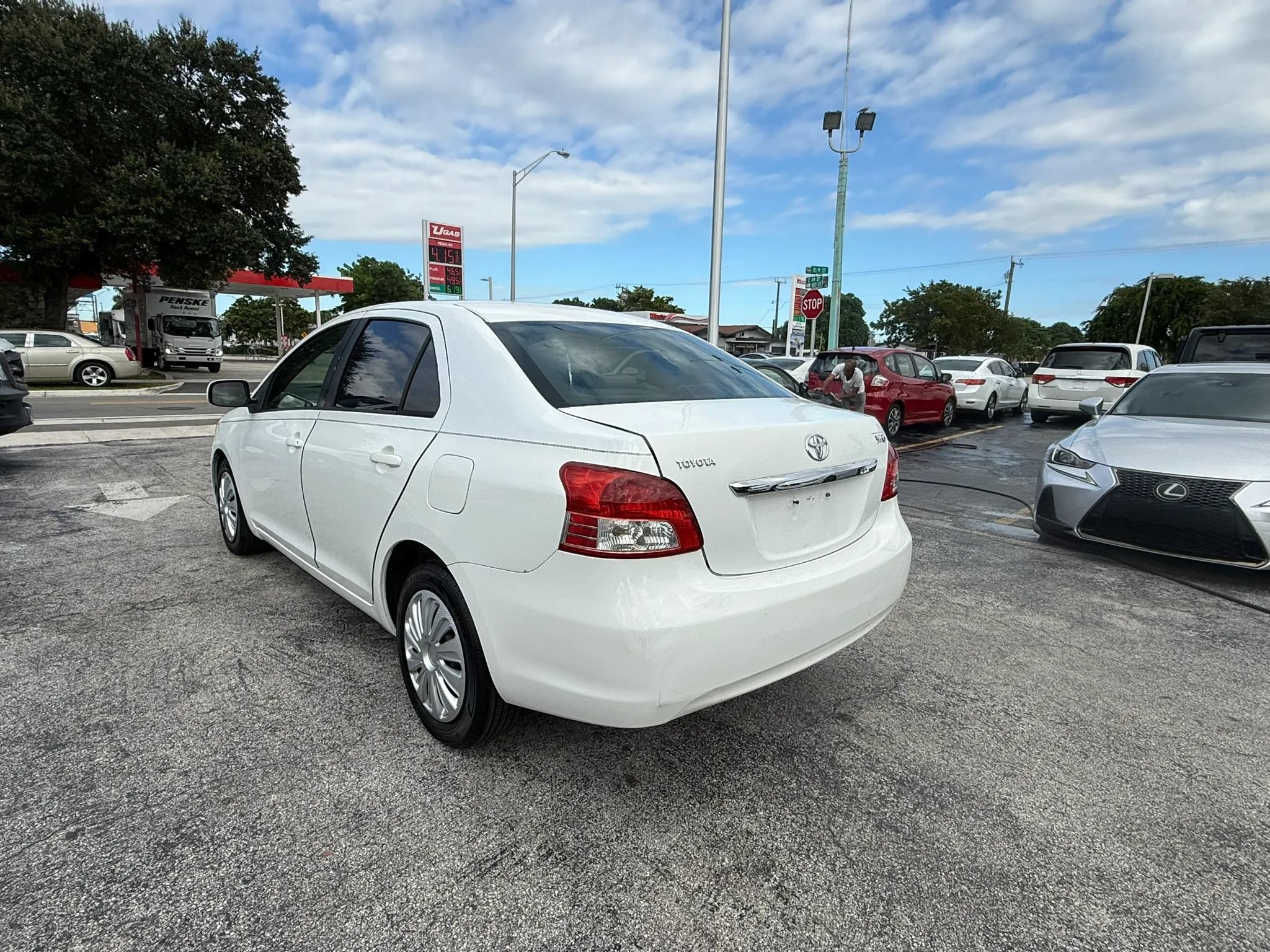 Used 2011 Toyota Yaris Sedan w/ PWR Pkg w/Steel Wheels FWD image 3