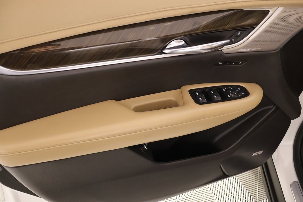 Used 2021 Cadillac XT6 Premium Luxury w/ Platinum Package image 17