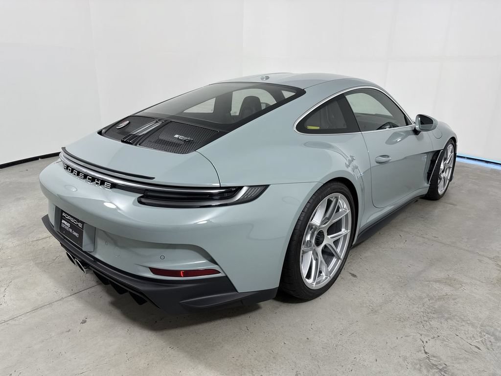 Certified 2024 Porsche 911 GT3 RS RWD image 7